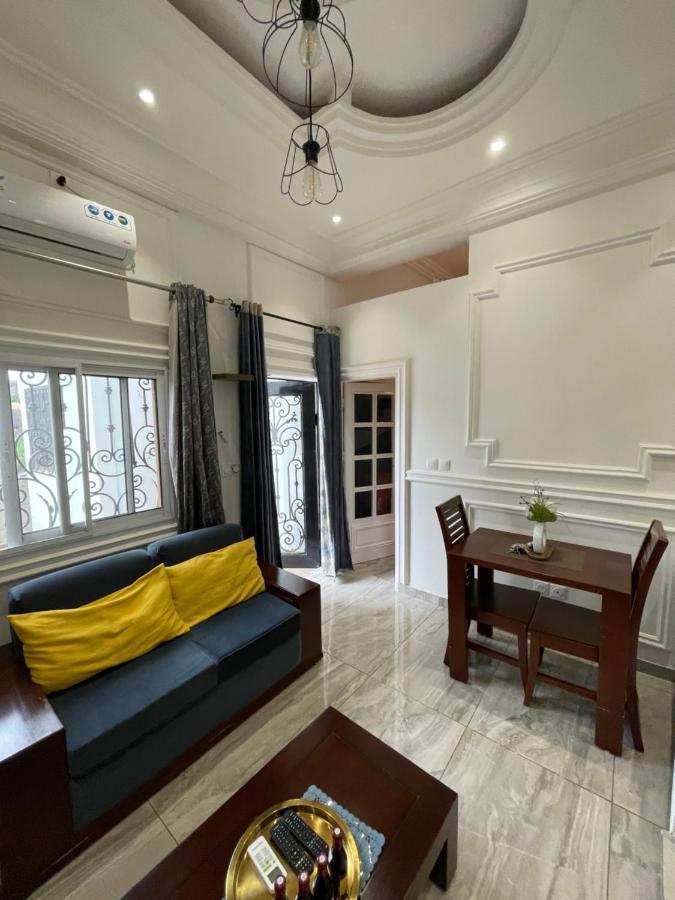 Eve Home Яунде Екстер'єр фото