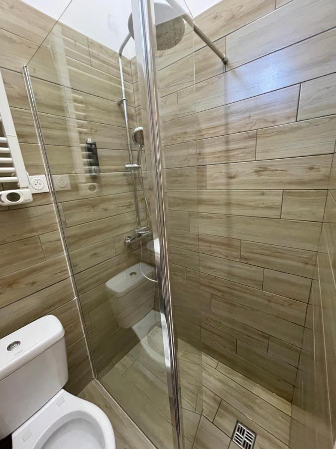 Eve Home Яунде Екстер'єр фото